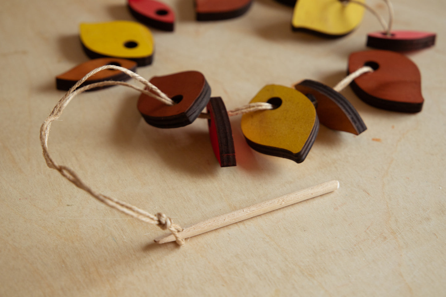 Autumn Leaves Threading Kit