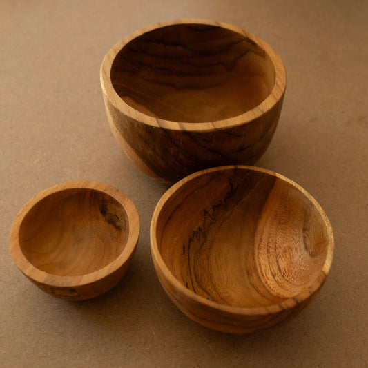 Nesting Bowls