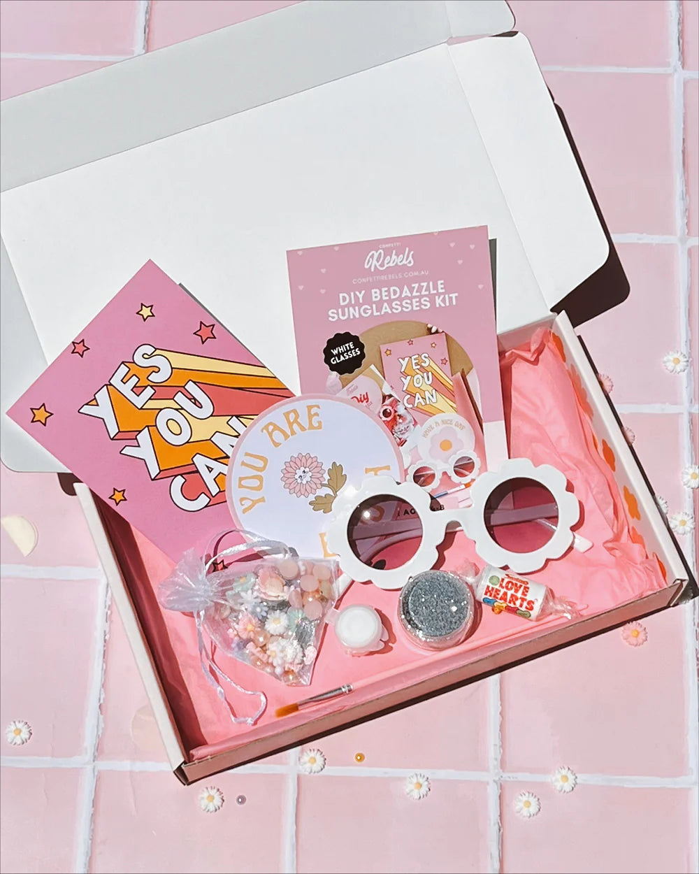 Kids DIY Bedazzled Sunnies Kit